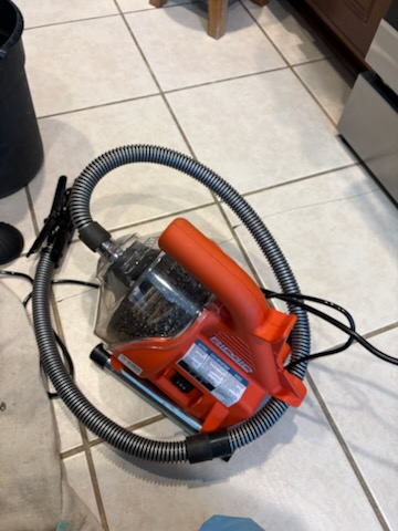 Drain cleaning by Livas Contracting Services, Katy TX: Drum machine out for a clogged line